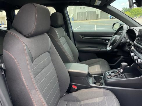 Certified 2025 Honda CR-V Sport image 30