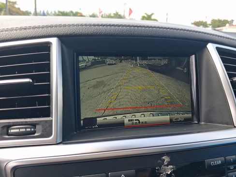 Used 2016 Mercedes-Benz GL 450 4MATIC image 20