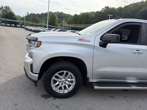Used 2021 Chevrolet Silverado 1500 RST w/ Z71 Off-Road Package AWD/4WD image 10