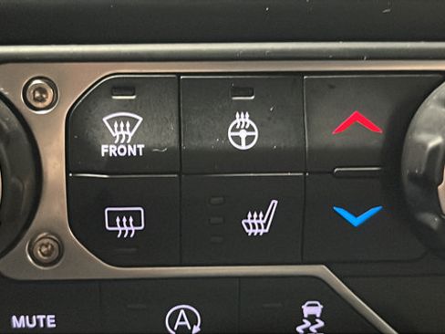 Used 2023 Jeep Gladiator Overland AWD/4WD image 28