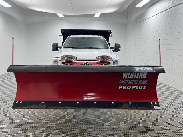New 2025 Ford F350 XL w/ XL Chrome Package AWD/4WD image 3