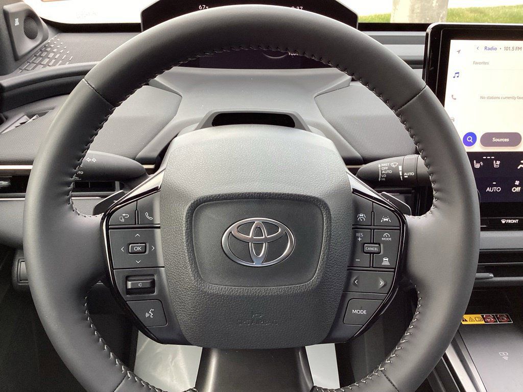 Used 2026 Toyota bZ AWD/4WD image 30