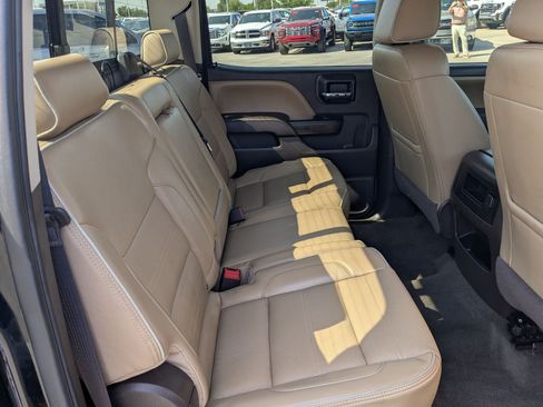 Used 2017 GMC Sierra 1500 Denali w/ Denali Ultimate Package AWD/4WD image 28