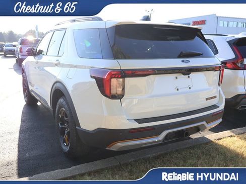 Used 2026 Ford Explorer Tremor w/ Tremor Ultimate Package AWD/4WD image 15