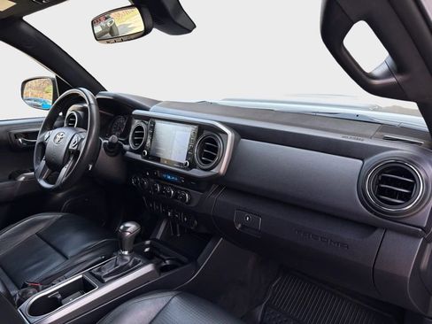 Used 2021 Toyota Tacoma TRD Sport w/ TRD Premium Sport Package image 26