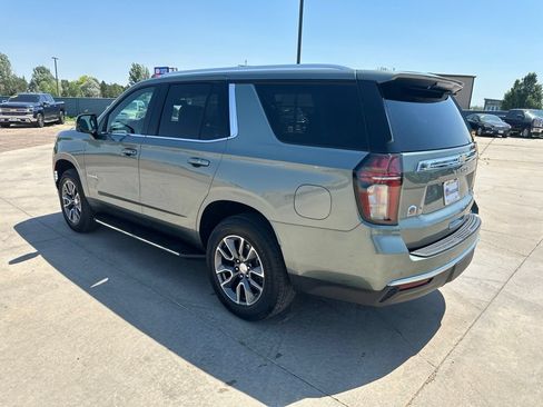 Used 2024 Chevrolet Tahoe LT w/ LT Signature Package AWD/4WD image 32