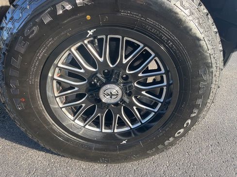 Used 2020 Ford Ranger XLT w/ Equipment Group 301A Mid image 9