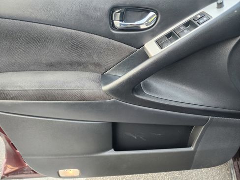 Used 2014 Nissan Murano S image 21