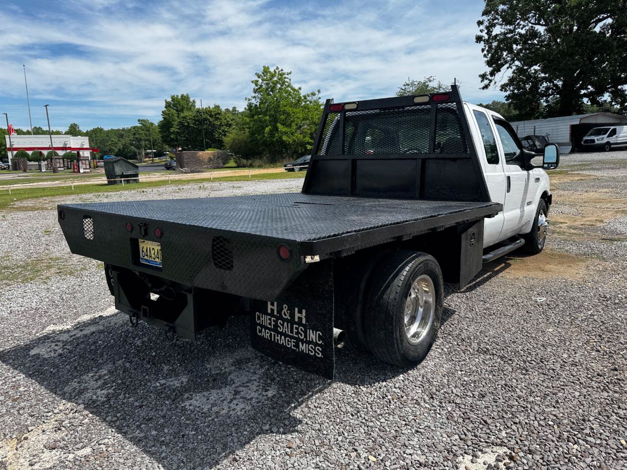 Used 2006 Ford F350 XL RWD image 3