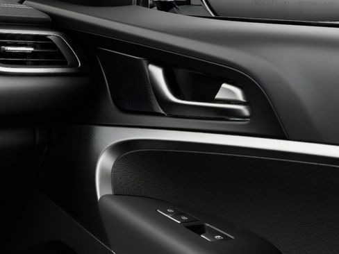 New 2026 Genesis G70 2.5T image 21