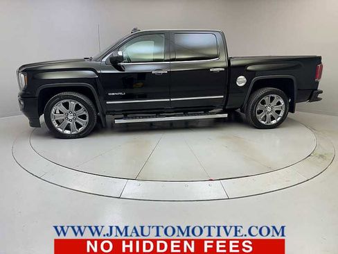 Used 2017 GMC Sierra 1500 Denali image 2