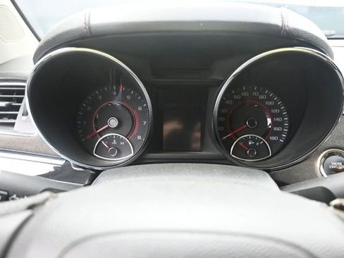 Used 2015 Chevrolet SS RWD image 20