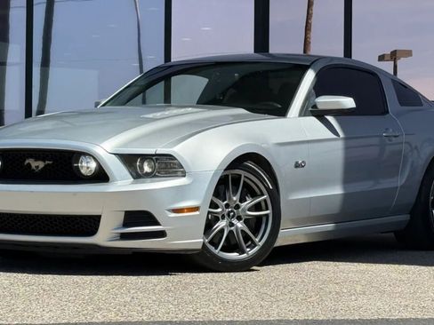 Used 2013 Ford Mustang GT Premium w/ Brembo Brake Pkg image 2