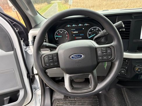 New 2026 Ford F250 XL w/ FX4 Off-Road Package AWD/4WD image 10