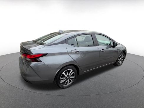 Used 2025 Nissan Versa SV image 15