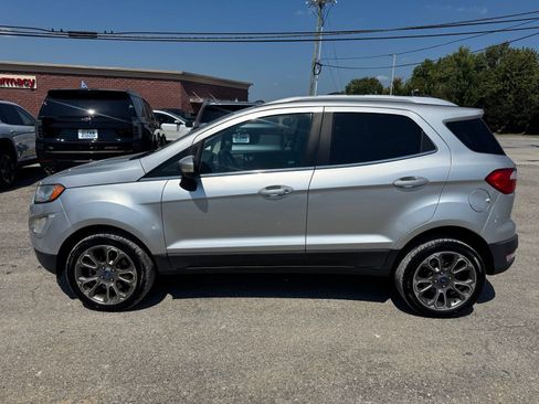 Used 2018 Ford EcoSport Titanium w/ Titanium Cold Weather Package AWD/4WD image 3