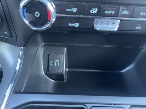 Certified 2024 Ford F150 XLT w/ Mobile Office Package image 20