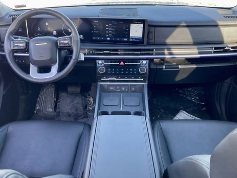 Used 2024 Hyundai Santa Fe Limited image 36