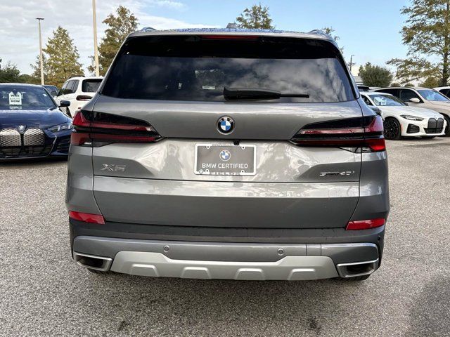 Certified 2024 BMW X5 sDrive40i w/ Premium Package RWD image 4