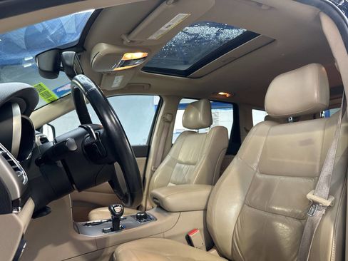 Used 2014 Jeep Grand Cherokee Limited image 19