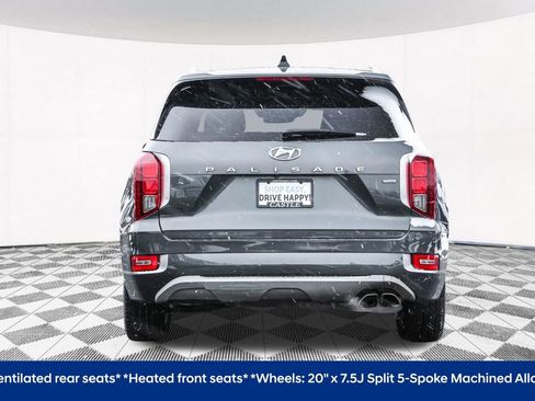 Used 2022 Hyundai Palisade Limited image 15