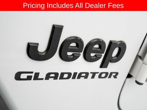 Used 2020 Jeep Gladiator Sport w/ Quick Order Package 24S AWD/4WD image 12
