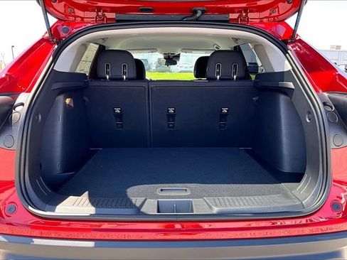 New 2026 Chevrolet Trax LS FWD image 15