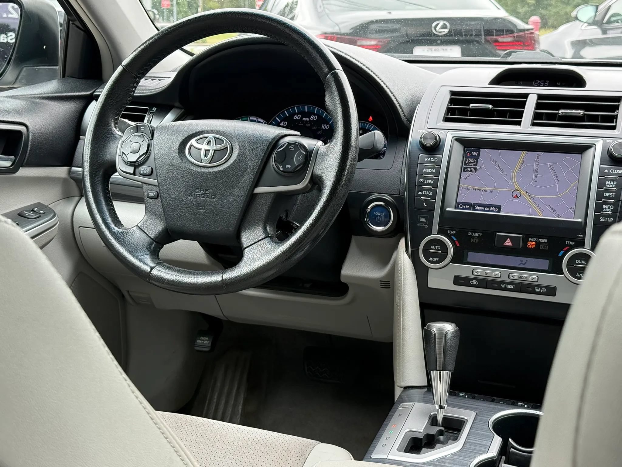 Used 2013 Toyota Camry XLE w/ Leather Pkg FWD image 14