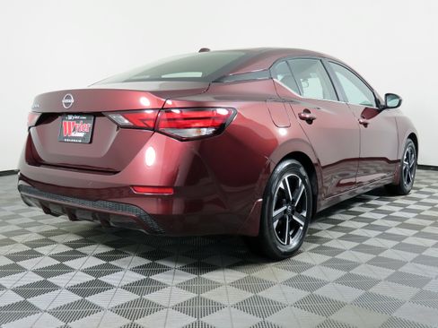 Certified 2025 Nissan Sentra SV image 41