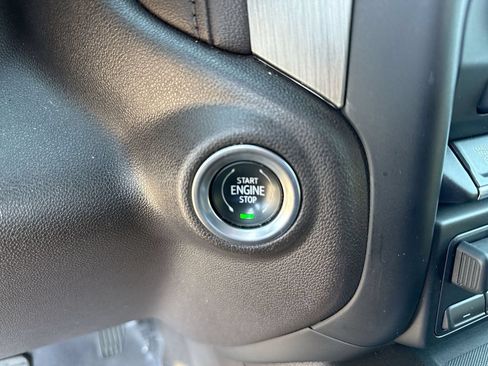 Used 2021 GMC Sierra 2500 Denali w/ Denali Ultimate Package AWD/4WD image 15