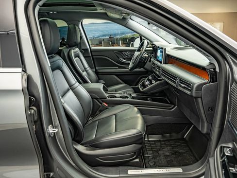 Used 2022 Lincoln Corsair Reserve FWD image 41