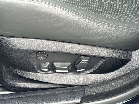 Used 2013 BMW M5 RWD image 31