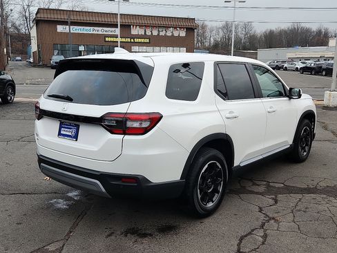 New 2025 Honda Pilot EX-L image 4