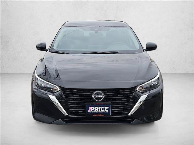 Used 2024 Nissan Sentra SV FWD image 2