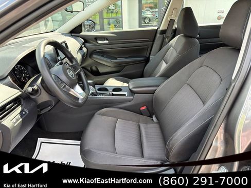 Used 2022 Nissan Altima 2.5 S FWD image 27