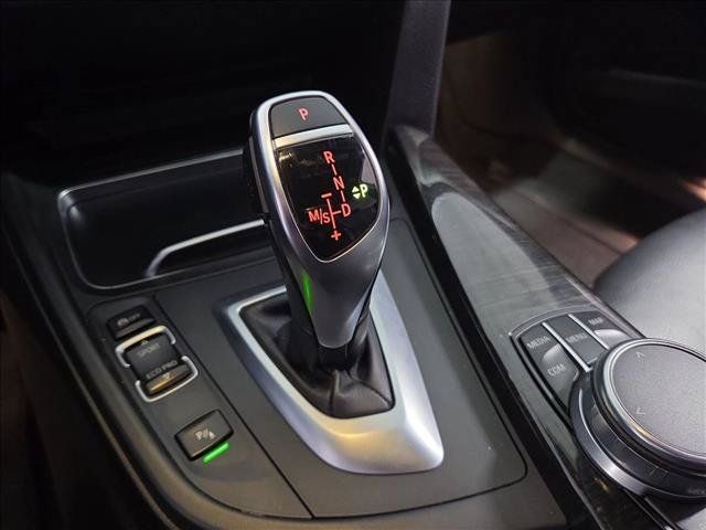 Used 2017 BMW 330i Sedan RWD image 12