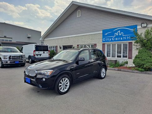 Used 2017 BMW X3 xDrive28i AWD/4WD image 1