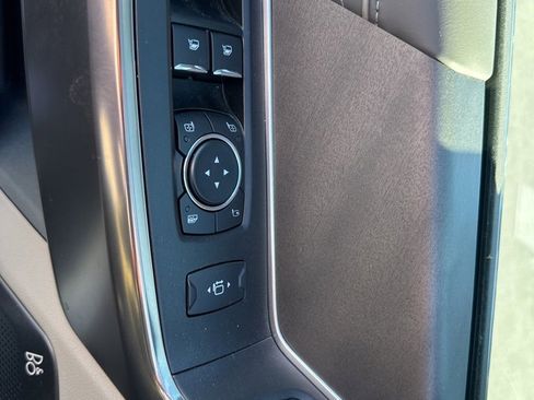 Used 2025 Ford F350 Platinum w/ Platinum Plus Package image 27