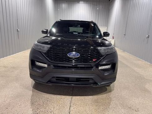 Used 2021 Ford Explorer ST w/ Equipment Group 401A AWD/4WD image 3