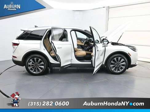 Used 2020 Lincoln Corsair Reserve w/ Equipment Group 201A AWD/4WD image 40