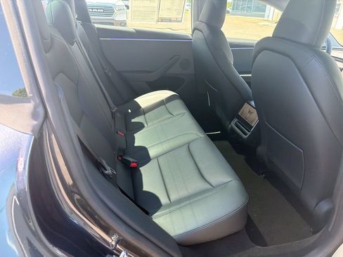 Used 2025 Tesla Model 3 RWD image 17