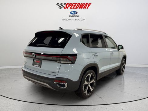 New 2026 Volkswagen Taos SEL AWD/4WD image 10