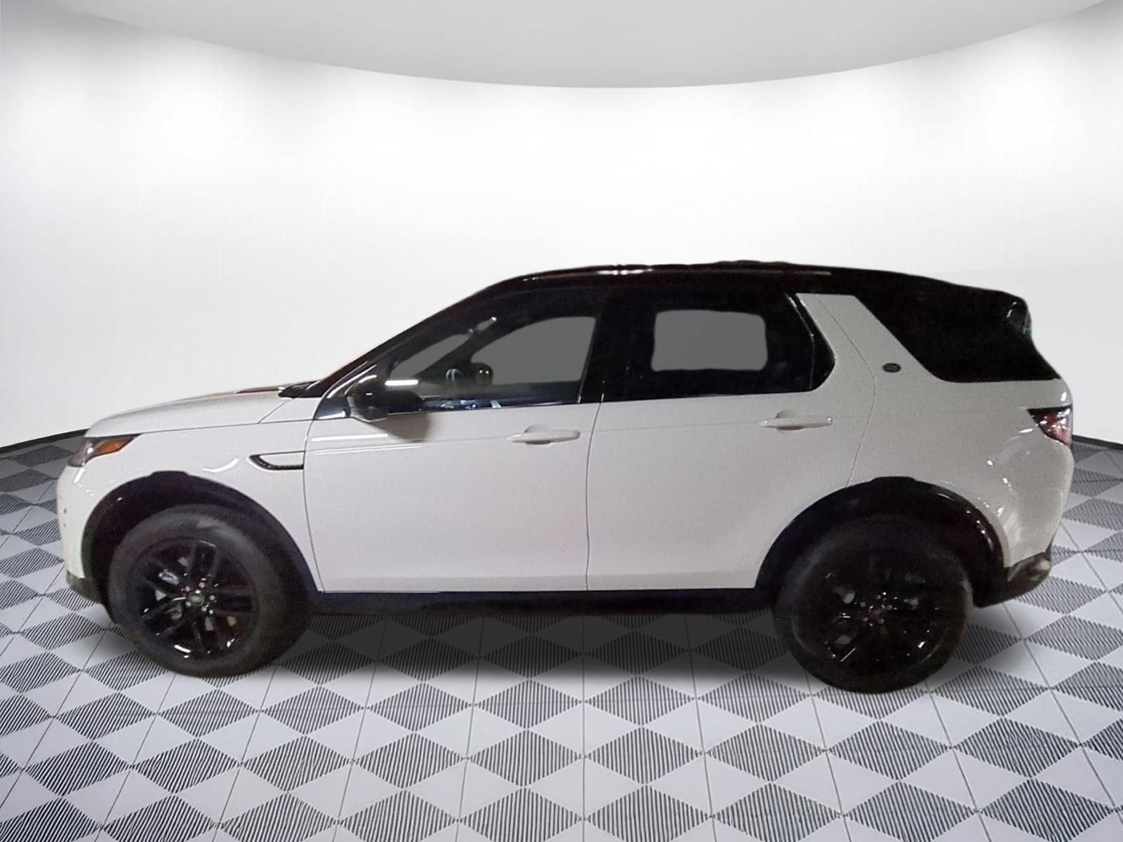 New 2026 Land Rover Discovery Sport Landmark AWD/4WD image 2