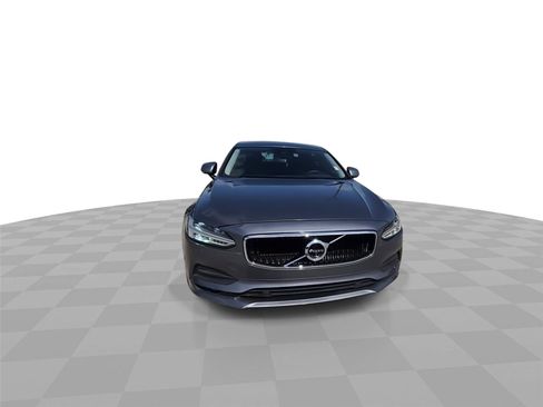 Used 2018 Volvo S90 T5 Momentum w/ Convenience Package FWD image 3