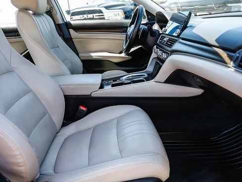 Used 2018 Honda Accord EX-L image 20