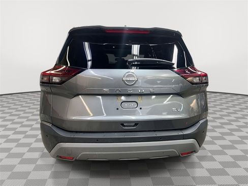 Certified 2023 Nissan Rogue SV w/ SV Premium B Package image 4