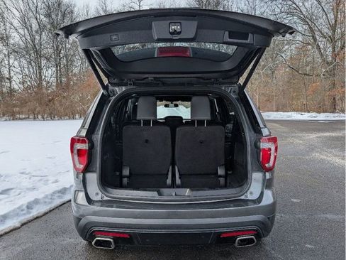 Used 2017 Ford Explorer Sport w/ Equipment Group 401A image 7