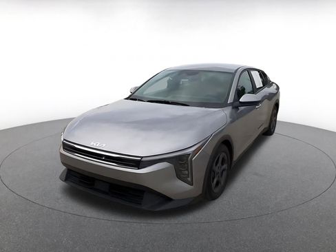 Used 2025 Kia K4 FWD image 8