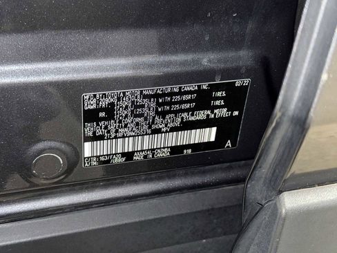 Certified 2022 Toyota RAV4 XLE AWD/4WD image 14