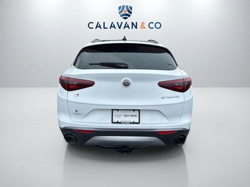 Used 2023 Alfa Romeo Stelvio Ti image 6